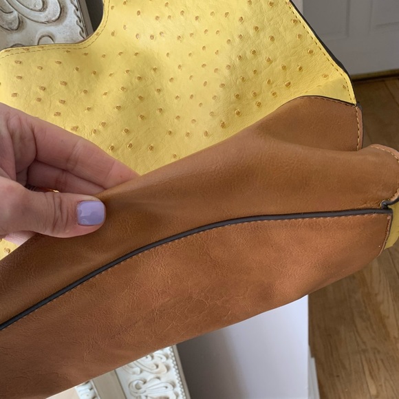 Mustard and brown large purse - Picture 6 of 6